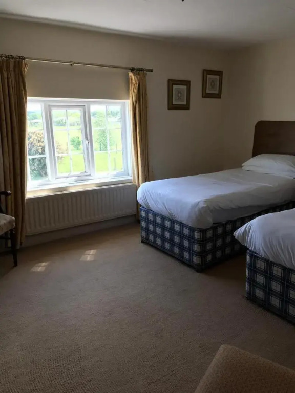Wheatsheaf Inn
