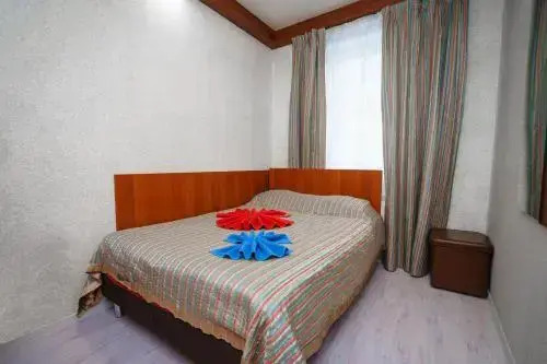 42 Km Hotel
