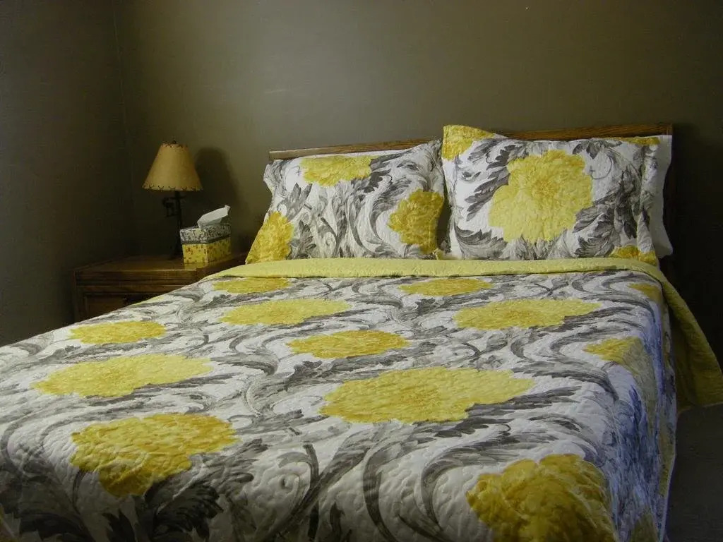 Aurora's Bed and Breakfast