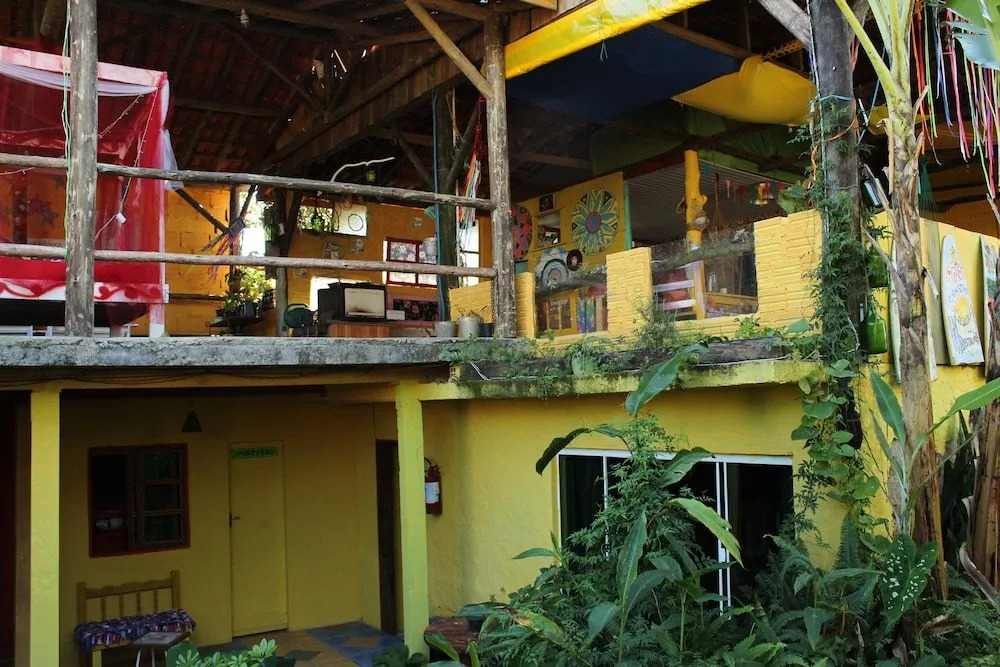 Hostel CasAmarEla