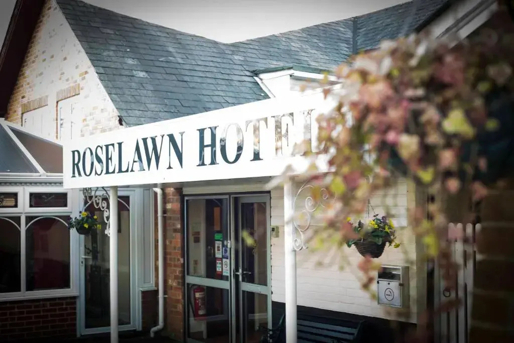Roselawn Hotel