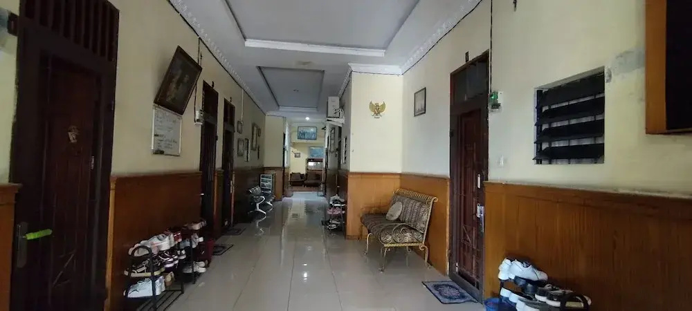 OYO 94157 38 Residence