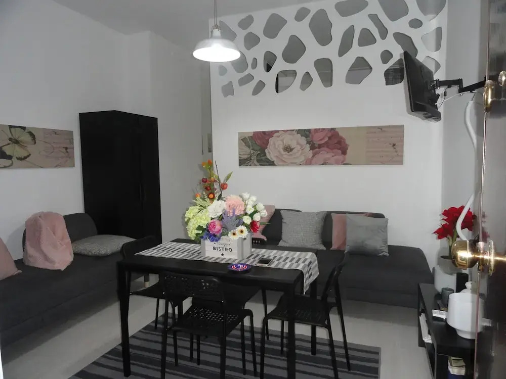 tyche house roma