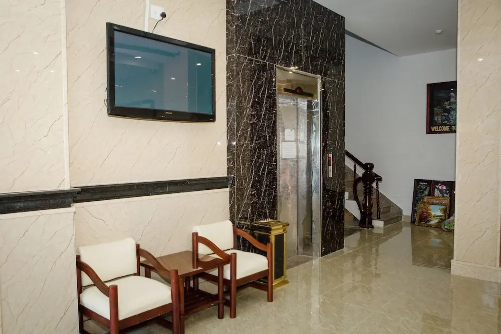 Lucky Hotel