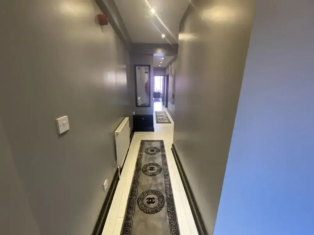 2 Bedroom Gray Apartment Blackpool
