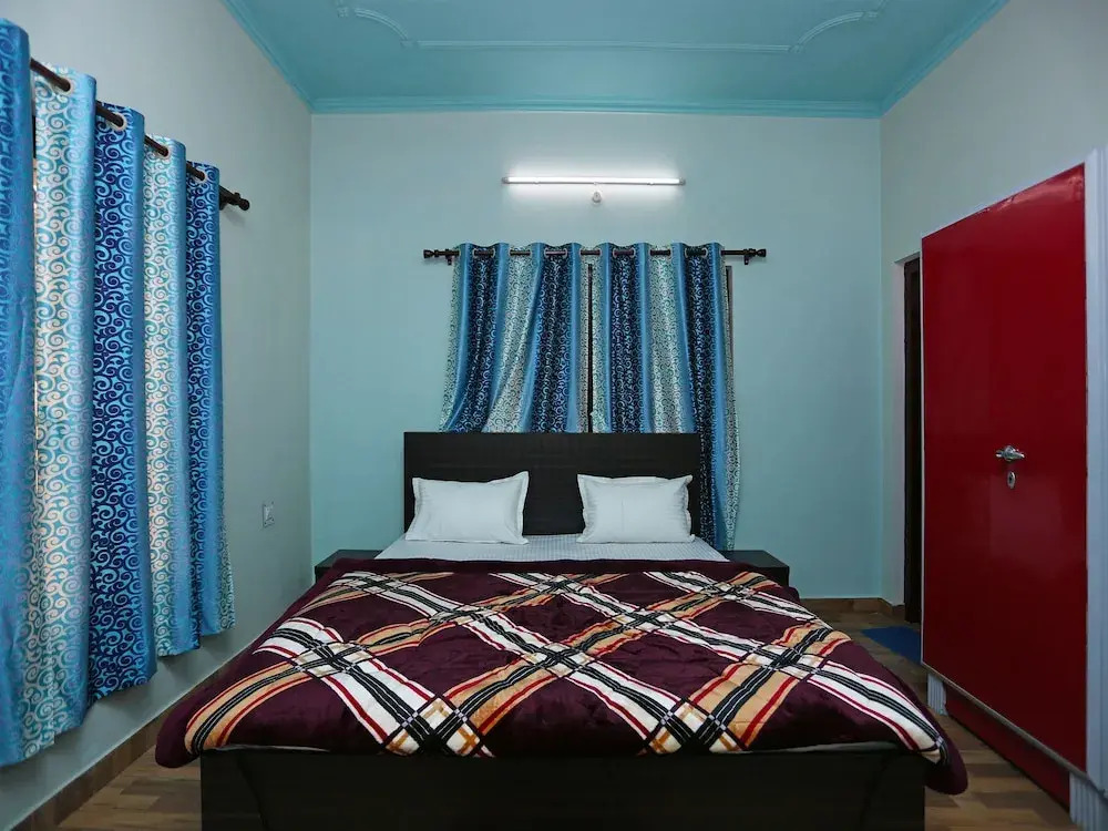 OYO 10855 Home 1BHK Villa Bhimtal