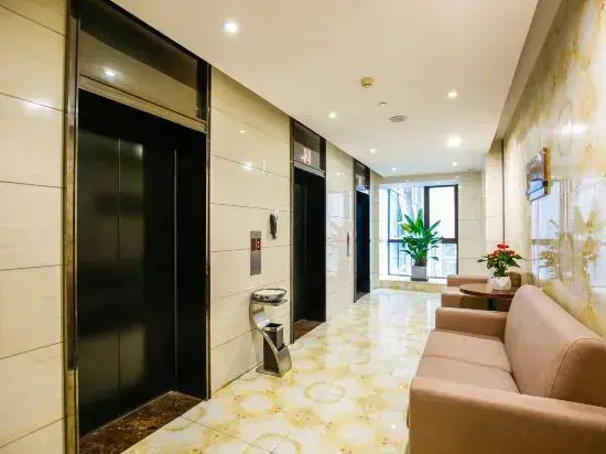 Ruihao Yazhi Hotel (Global Center Store)