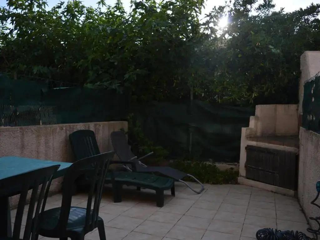 Appartement Le Grau d'Agde, 1 pièce, 3 personnes - FR-1-249-171
