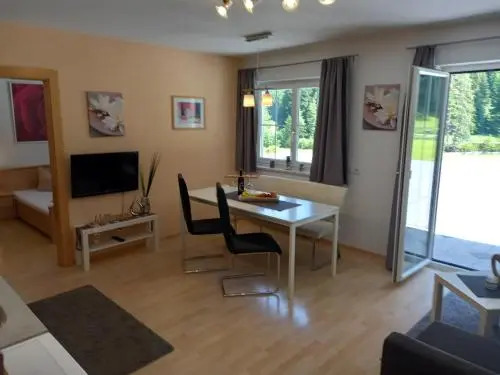 Ferienwohnung Höllrigl
