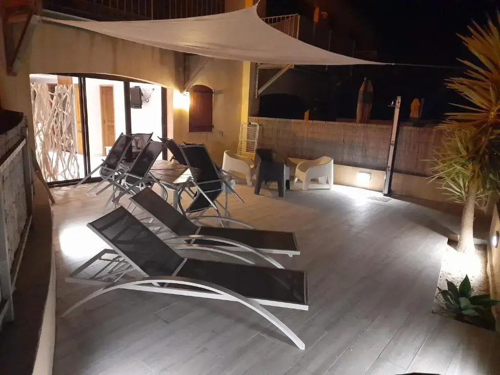 Appartement T3 RDC Les Pieds dans le Sable résidence les sables dor la croix valmer