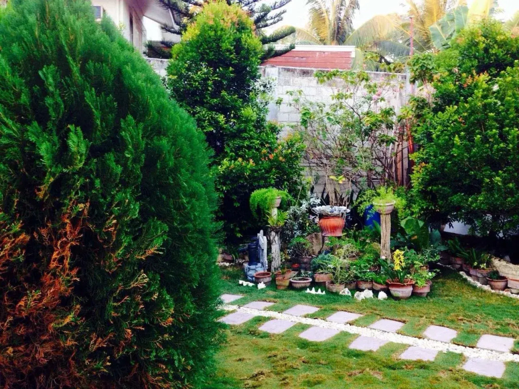Oslob Garden Stay Beach Resort