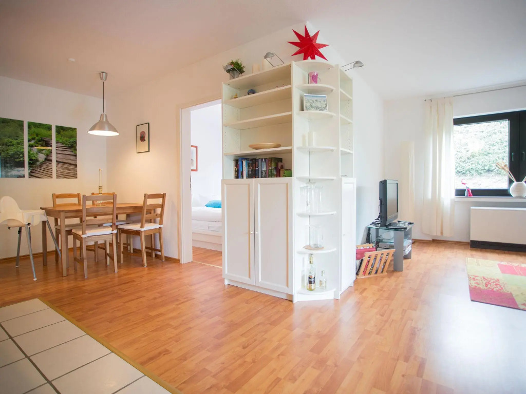 Cosy, fully furnished and modern flat at the edge of the forest