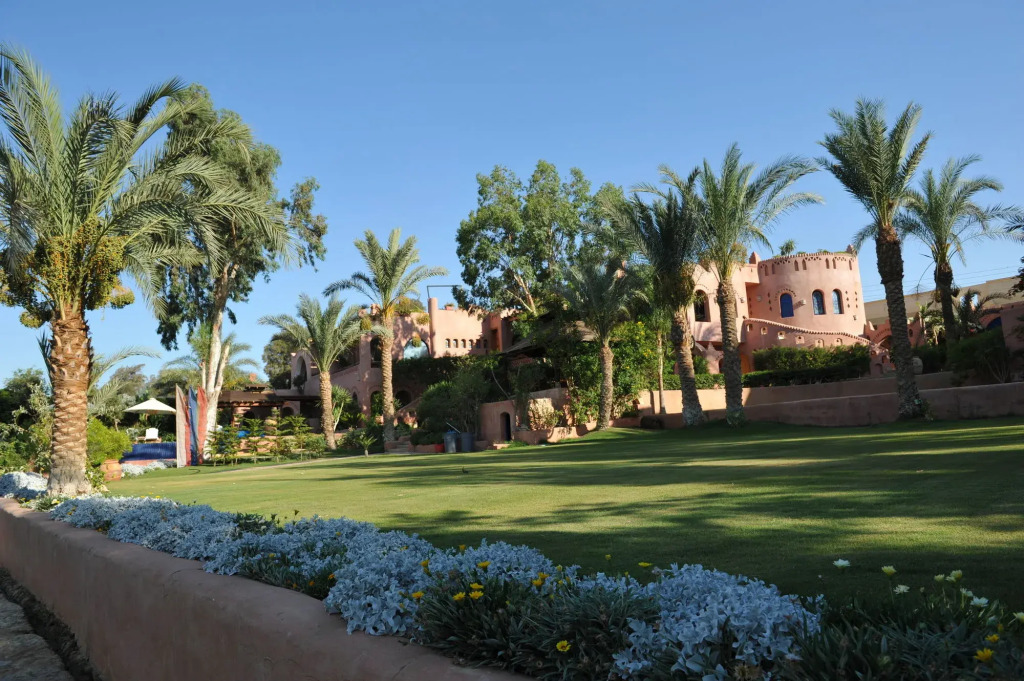 Lazib Inn Resort & Spa