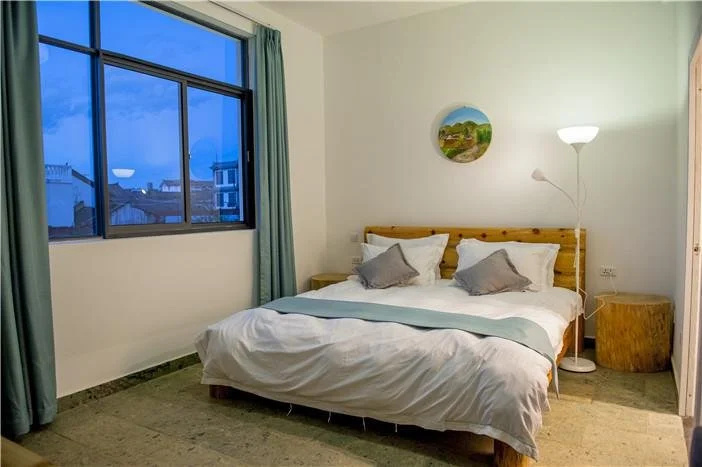 YiHai ZhuYuan Boutique Inn