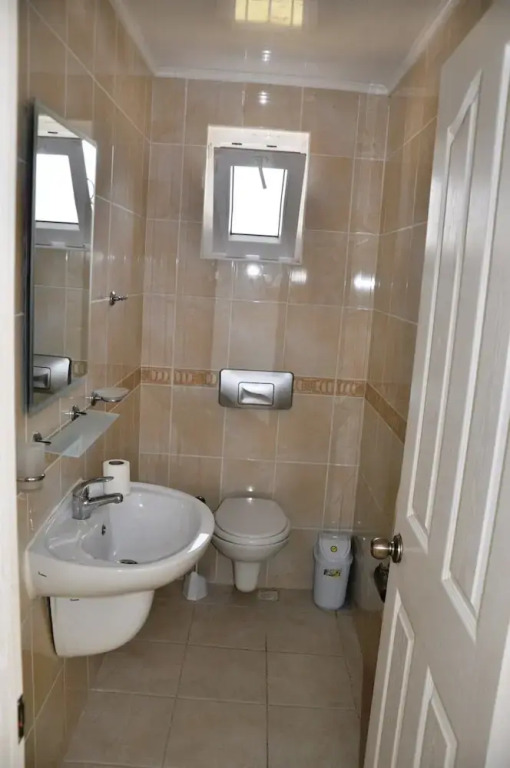 Gold Villa 6