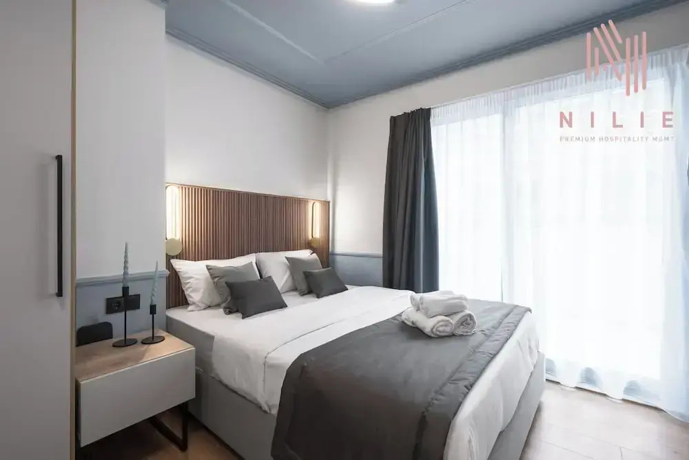 Esther Suites, Nilie Hospitality MGMT
