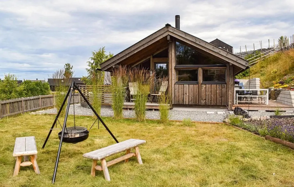 Beautiful Home in Espa With 2 Bedrooms and Wifi