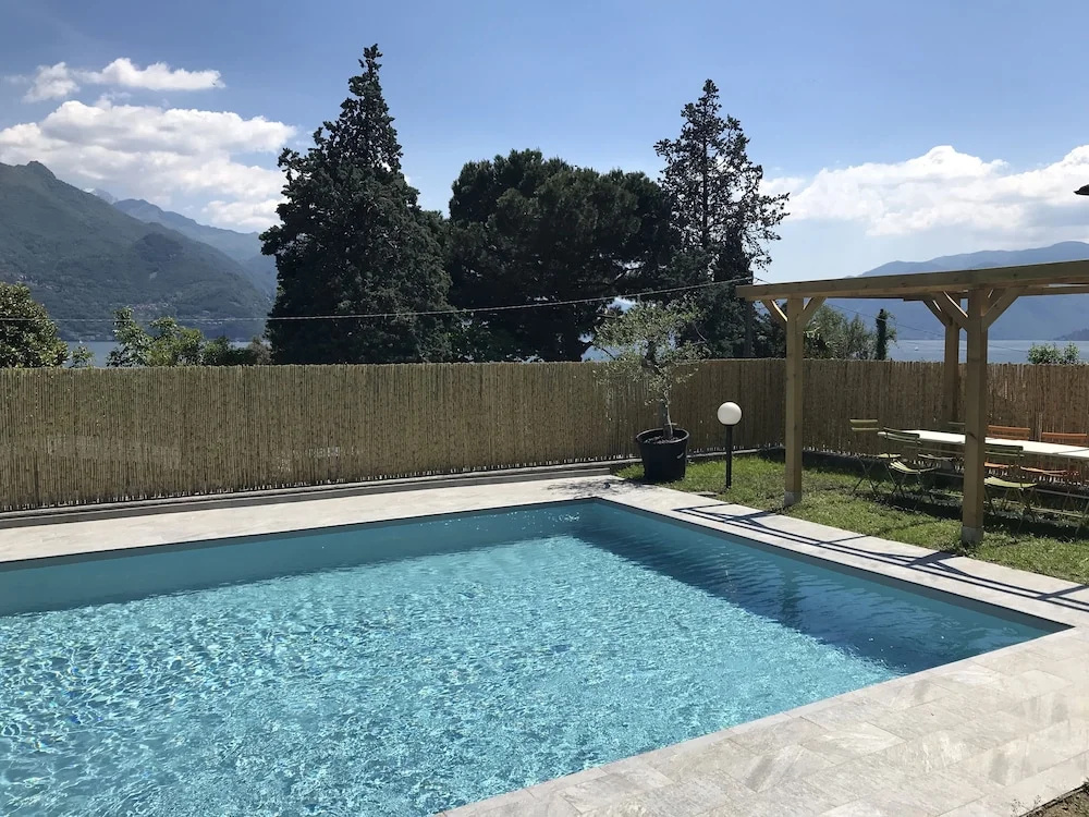 Akuaduulza B&B Como Lake
