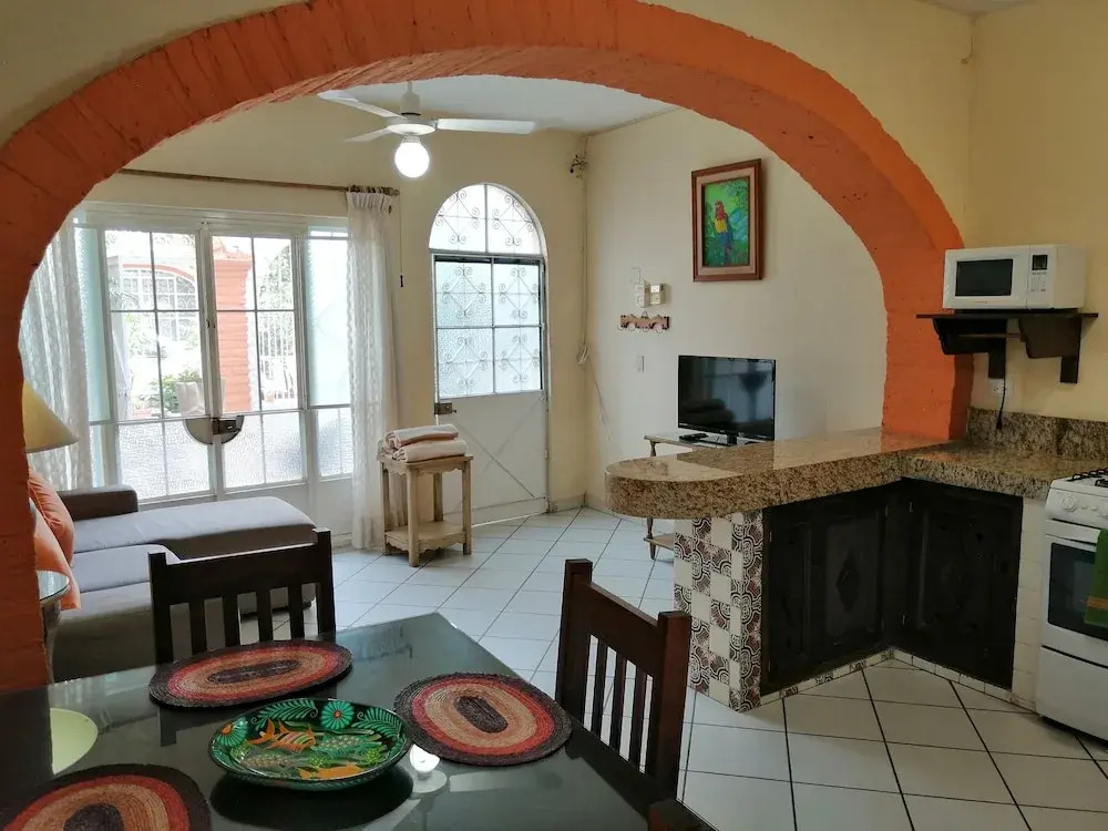 Cozy Obelisk Apartment
