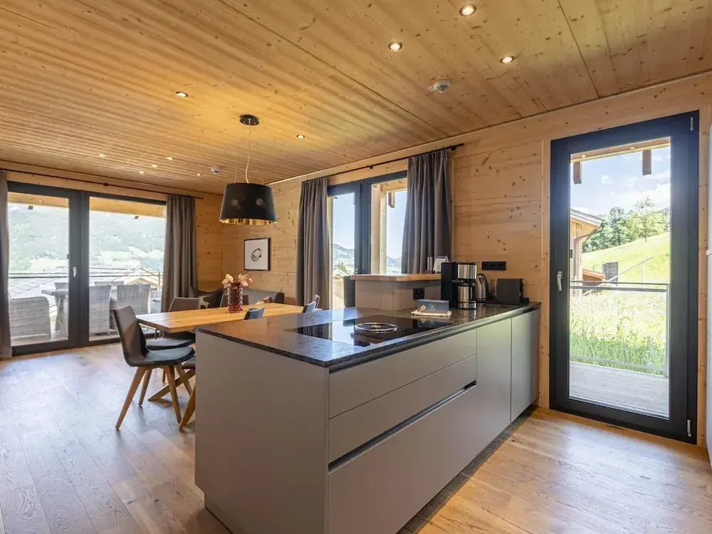 Majestic Chalet With Pool and Sauna