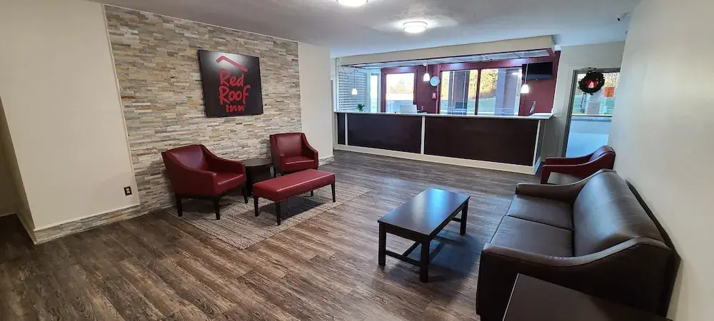 Sunrise Inn & Suites