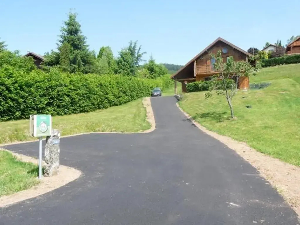 Chalet chaleureux face aux pistes, proche Gérardmer, idéal pour famille, balcon et terrasse - FR-1-589-182