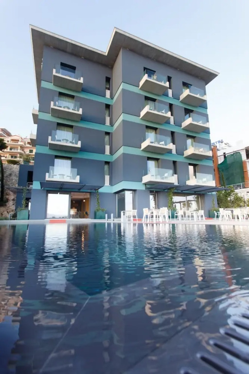 Buzë Boutique Hotel