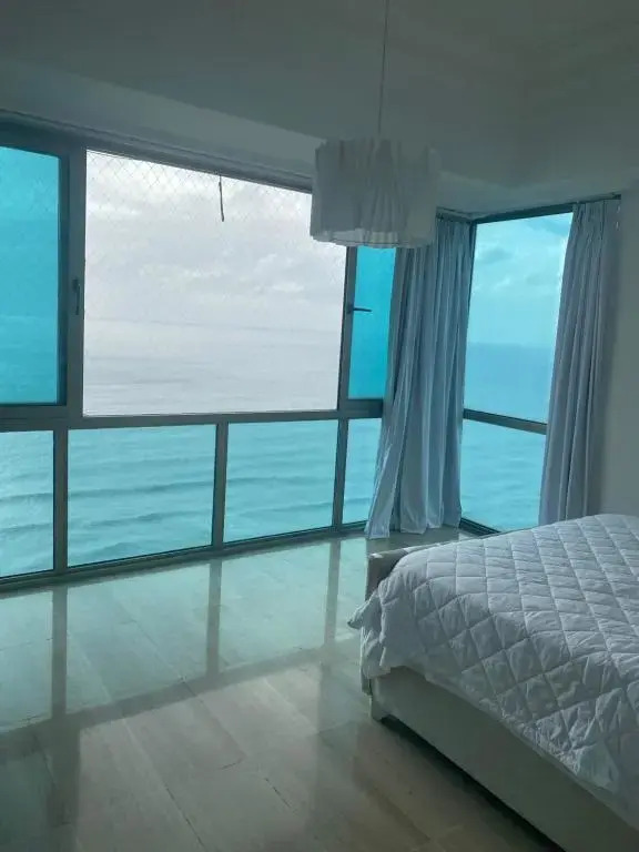 Vista al mar Habitación Privada Coral en Malecon Santo Domingo 1-829-343-1001
