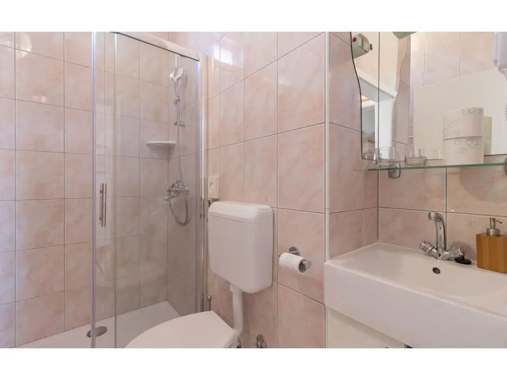 Apartment With Roof Terrace And Shared Pool In Medulin For 4 People Seafront
