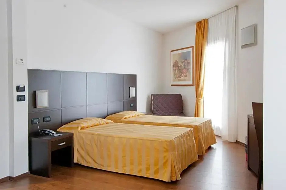 Hotel Leon Bianco