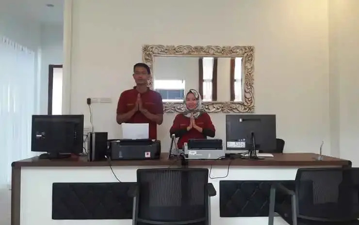 Azalia Residence