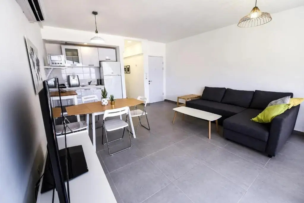 Holiday Apartment Alona