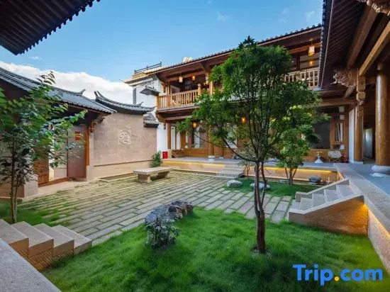 Shaxi This Life With You Courtyard No. 2