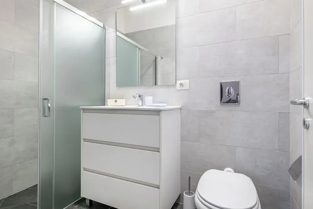 Deva Room