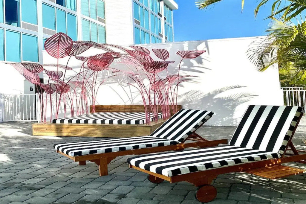 Kompose Boutique Hotel Sarasota