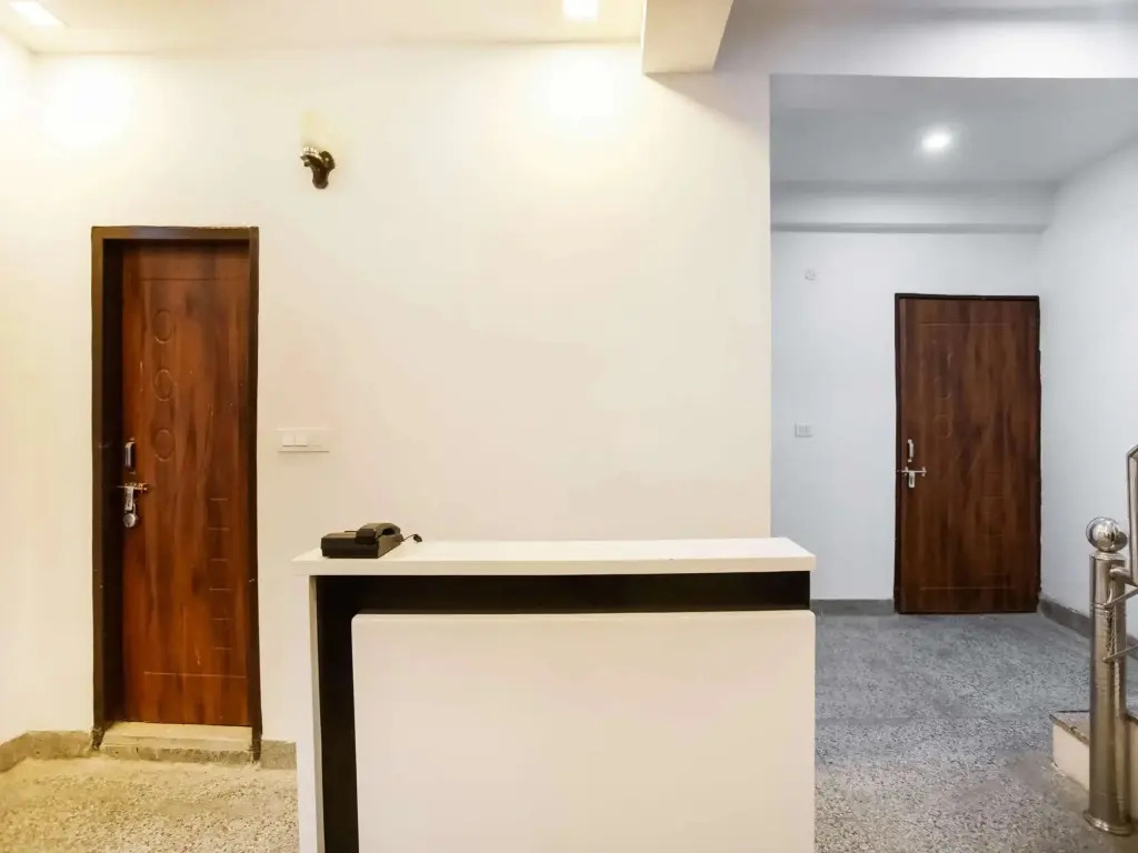 Kartik House by OYO Rooms