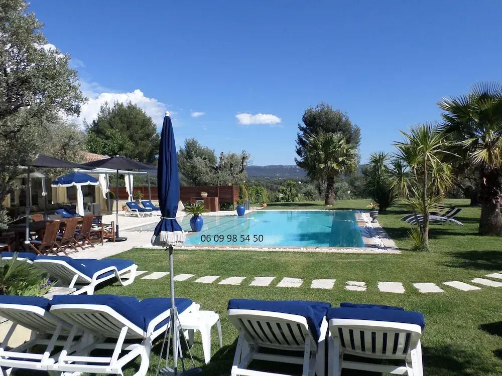 location Villa avec piscine chauffée