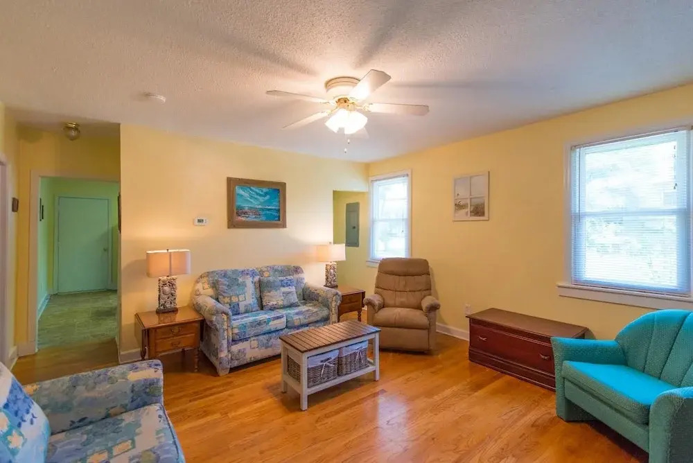 W Huron 110 2 Bedroom Holiday Home By My Ocean Rentals