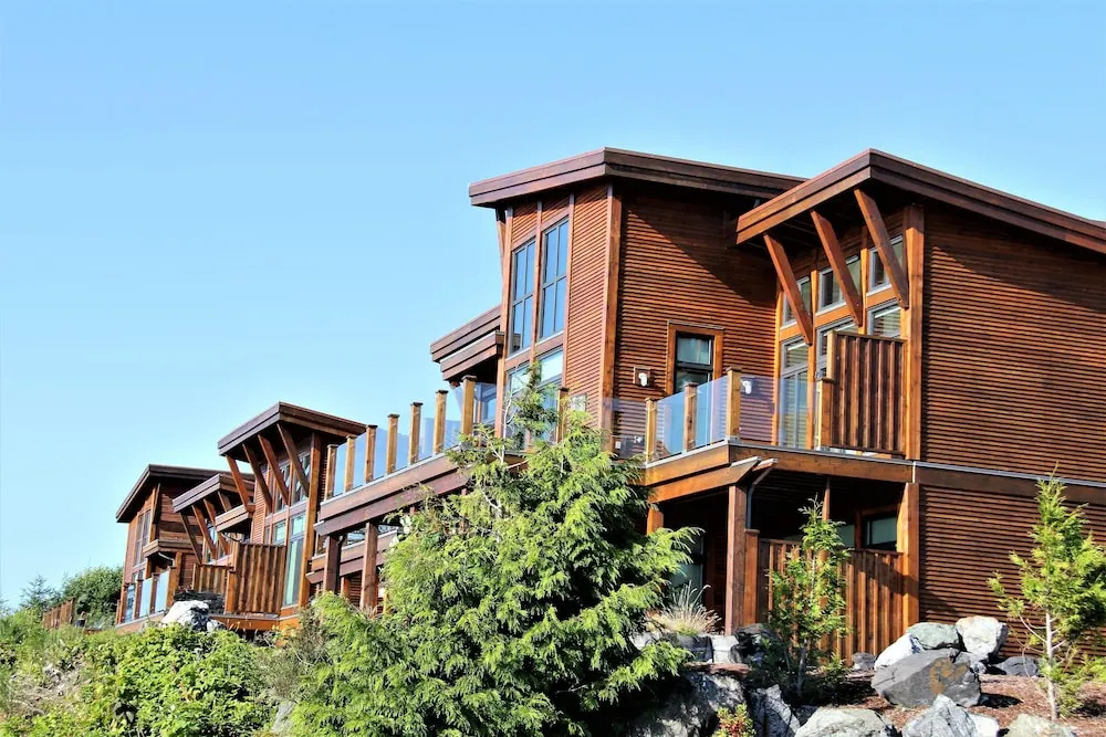 Pacific Rim Retreat