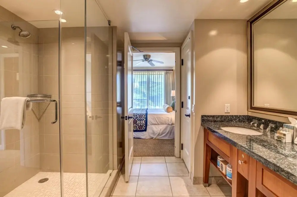 K B M Resorts- HKK-236 Spacious 1Bd villa, chefs kitchen, easy pool and beach access