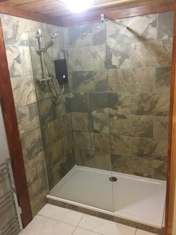 Wren 8-Hot Tub-Woodland Lodges-St Clears-Carmarthen-Tenby