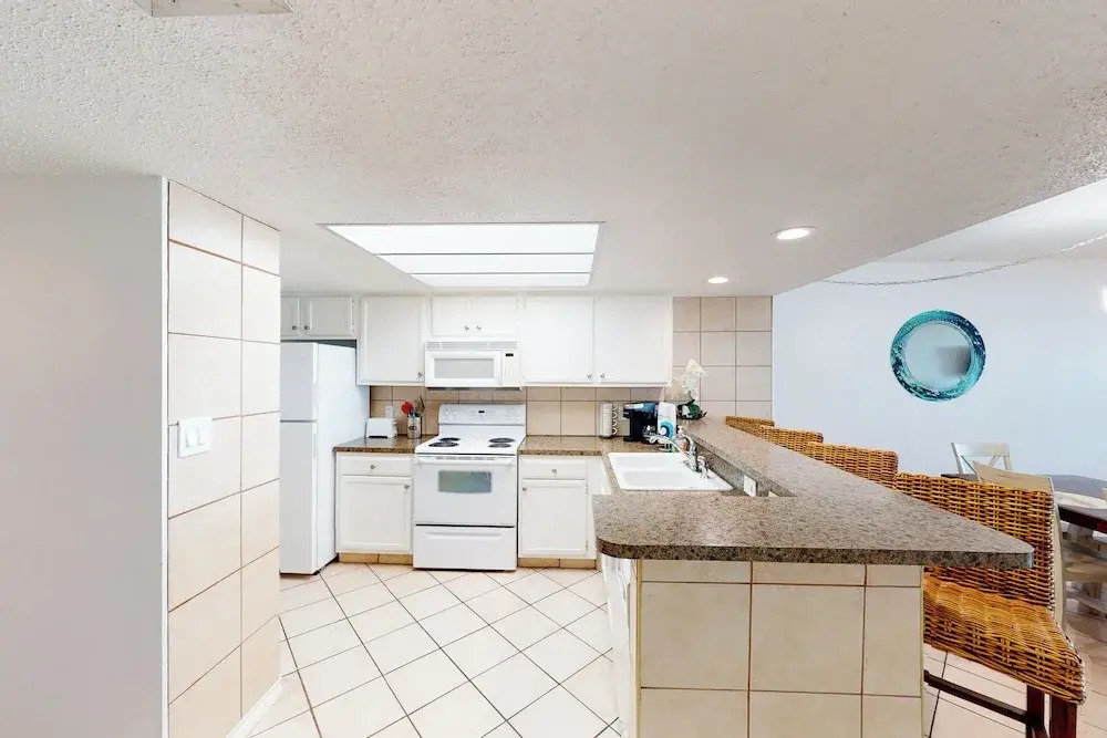 Resort Perks & Gulf Views: Suntide III - Unit 304