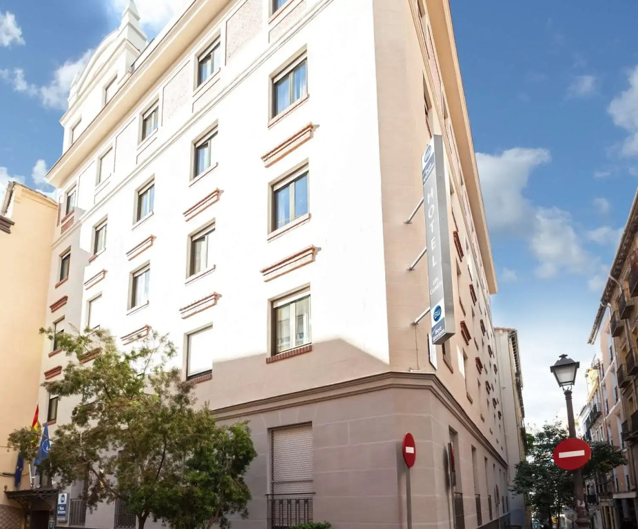 Отель Los Condes