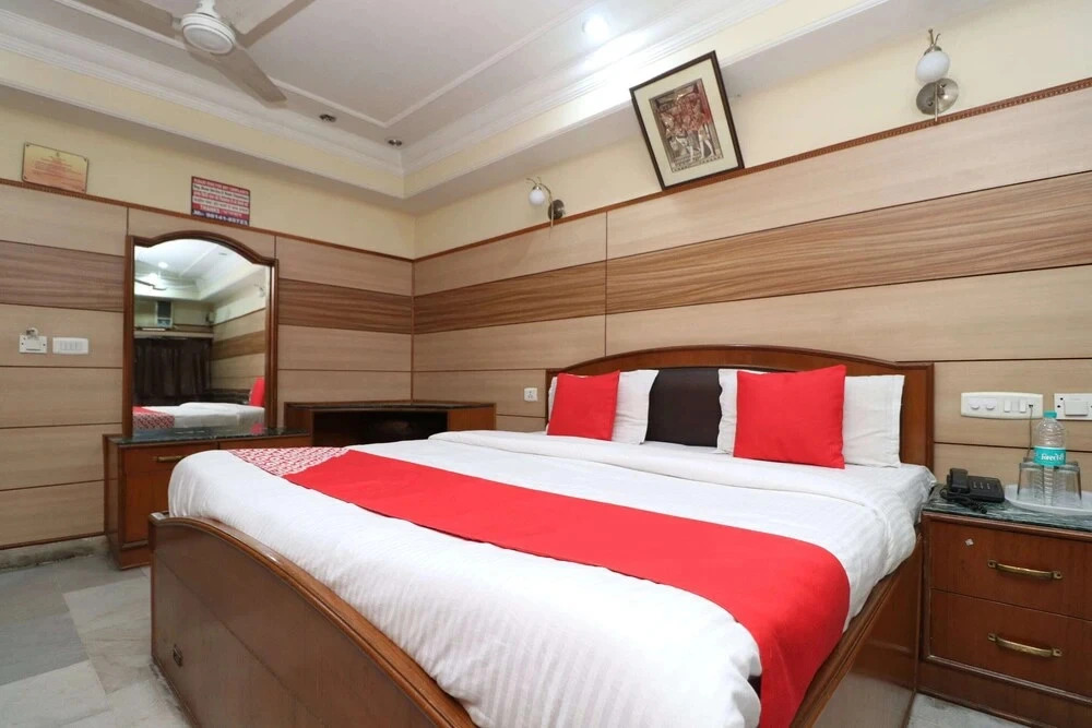 Collection O 3504 Vivek International Hotel