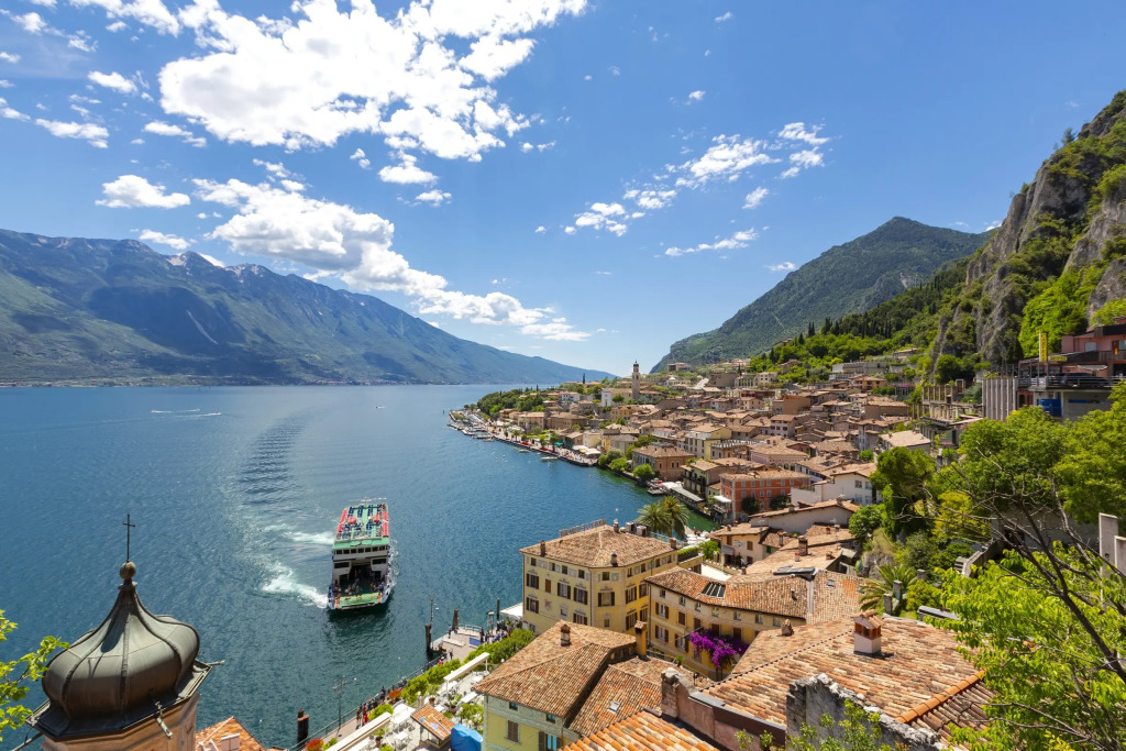 Balcone Sul Lago