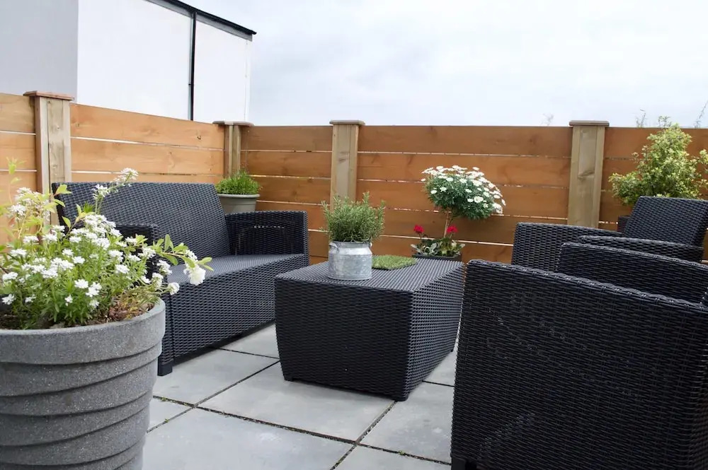 Central 2 Bedroom Apartment With Free Parking
