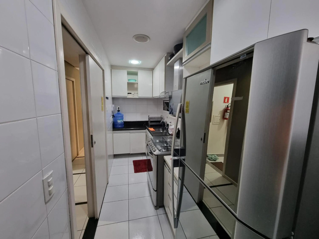 Apartamento FRENTE PARA 0 MAR - PÉ NA AREIA - 3 SUITES COM AR CONDICIONADO, 2- VAGAS DE GARAGEM - FINAMENTE DECORADO - PRAIA DO MORRO-INTERNET -WI-FI -TV COM SERVIÇOS DE DISNEY PLUS - NETFLIX -HBO MAX -STAR MAX - JOGOS AMAZON FIRE STICK - ALEXIA