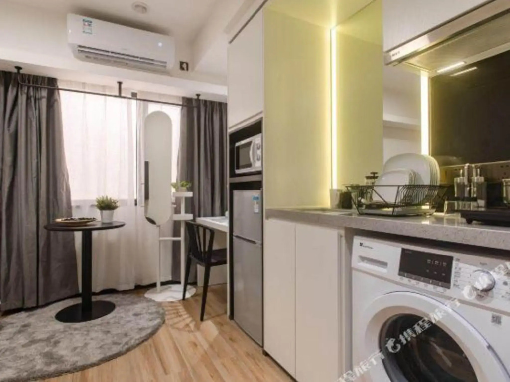 CJIA Apartment (Shenzhen Nanshan Lilin Metro Station)