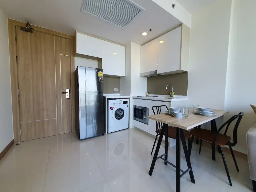 Riviera 1BR Sea View A804