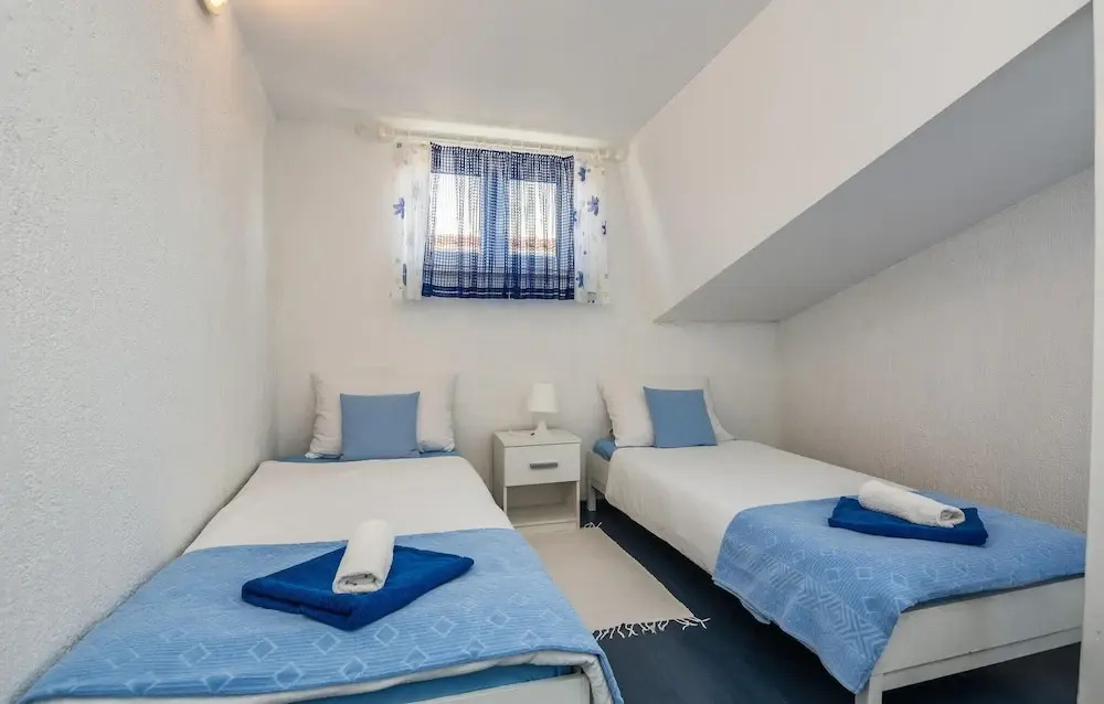 Awesome Home in Privlaka With Wifi and 1 Bedrooms